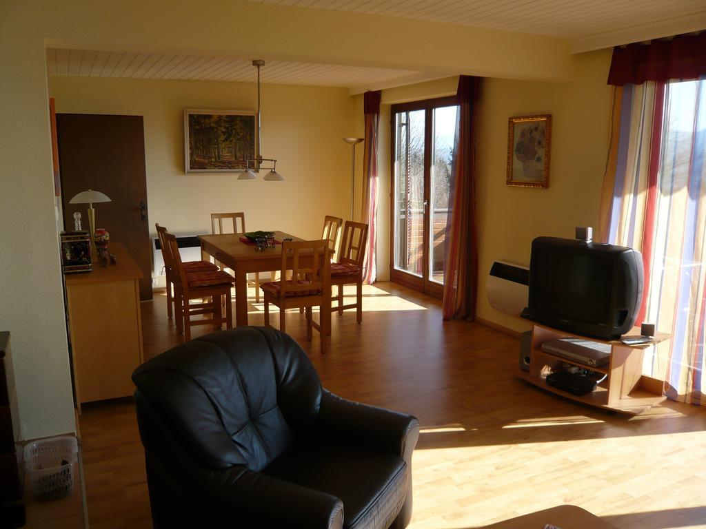 Appartementhaus Karawankenpromenade Velden am Wörthersee Room photo
